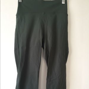 Lululemon capris